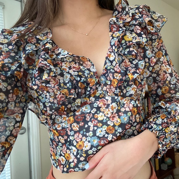 Zara | Tops | Zara Fall Floral Cropped 